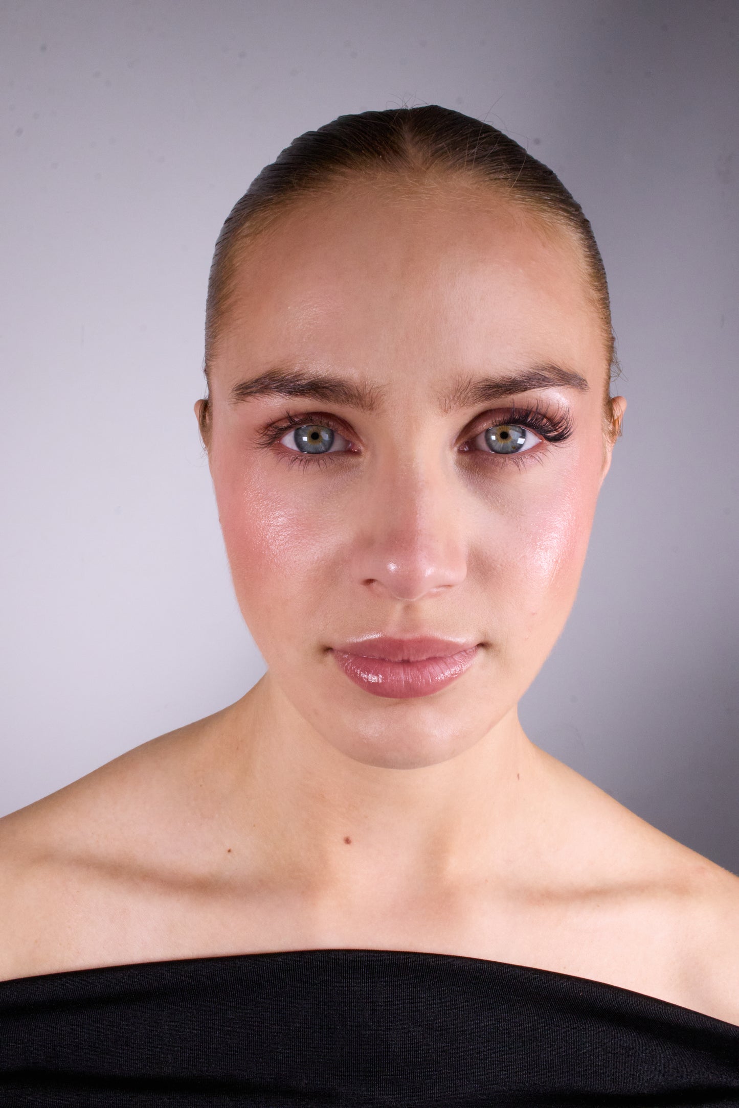 Pre-Glue Lash Couture on Call