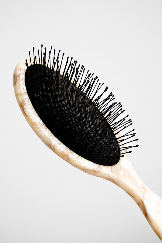 Signature Luxe Brush