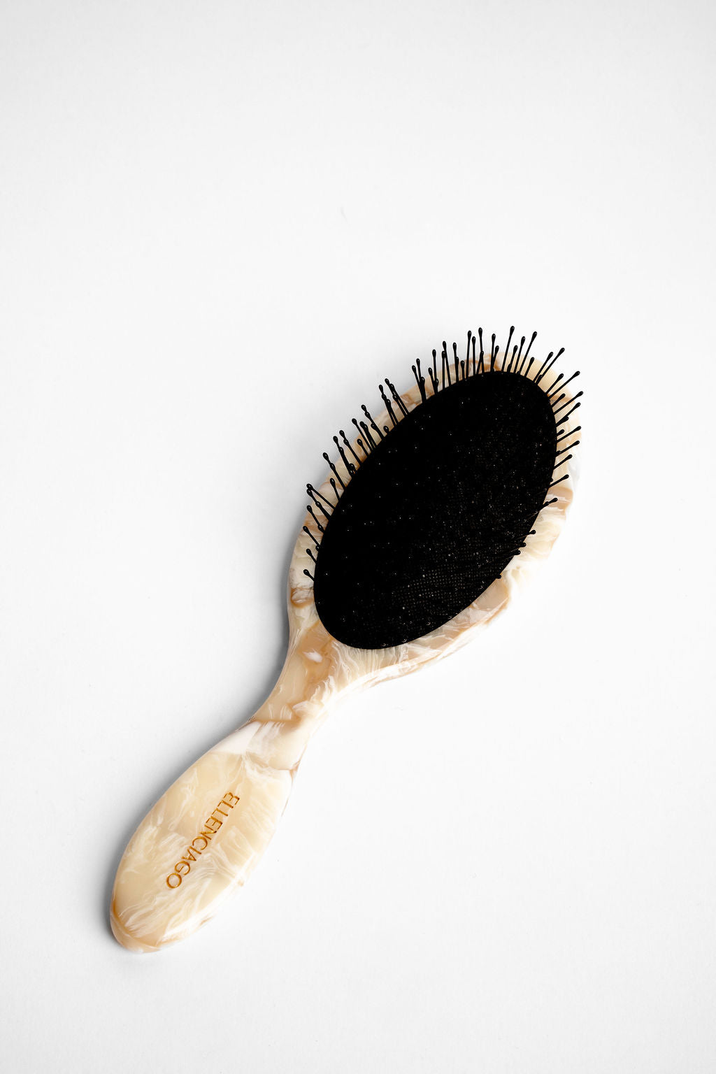 Signature Luxe Brush